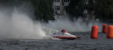 米兰体育官网入口-世界青少年水上漂流锦标赛激烈比拼，勇气与速度的较量，青少年水上竞技